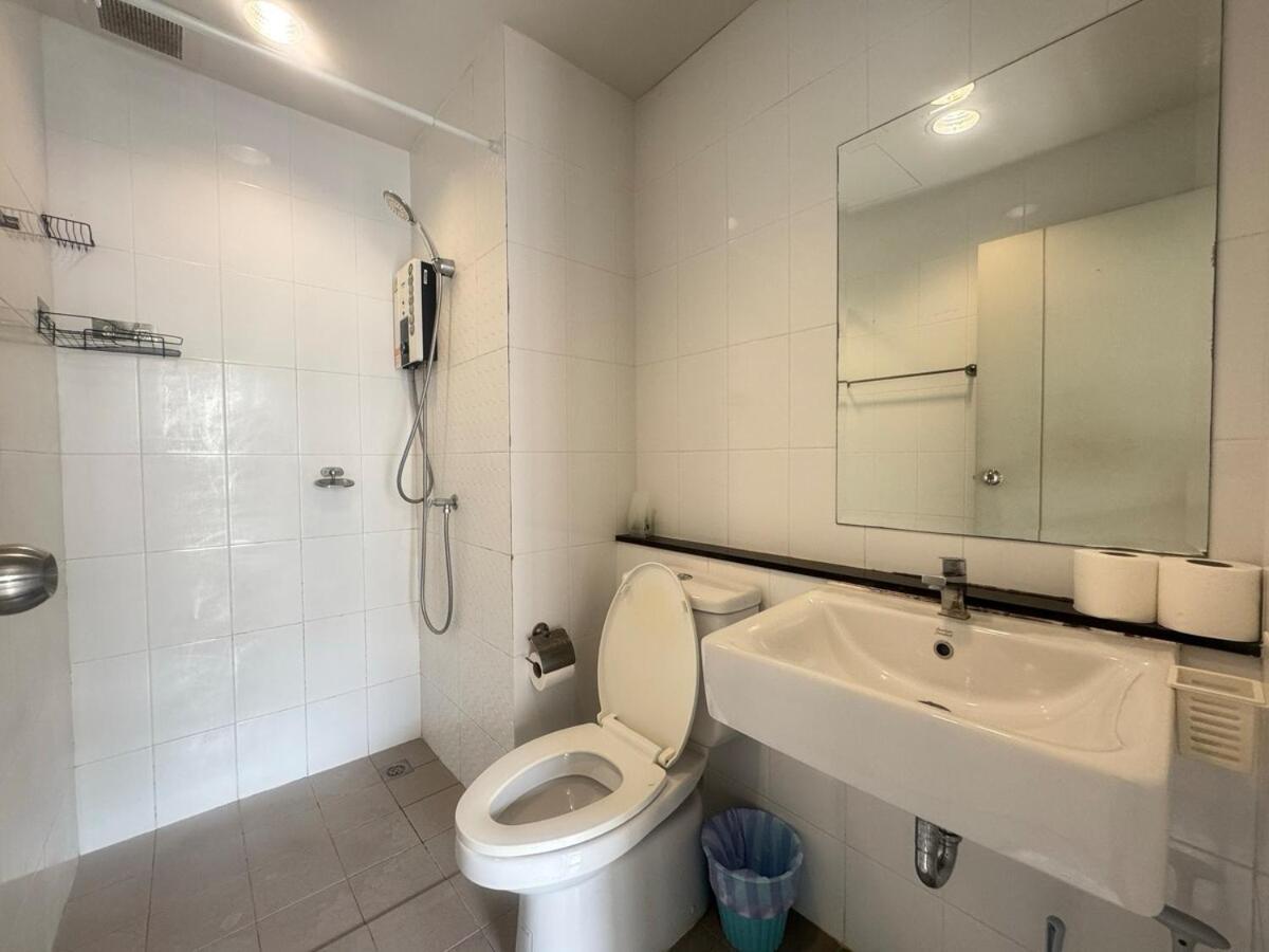 Unio Sukhumvit 72 Boutique Condo Ban Khlong Samrong 外观 照片